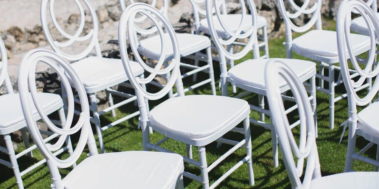 Sitzplätze bei einer Hochzeit